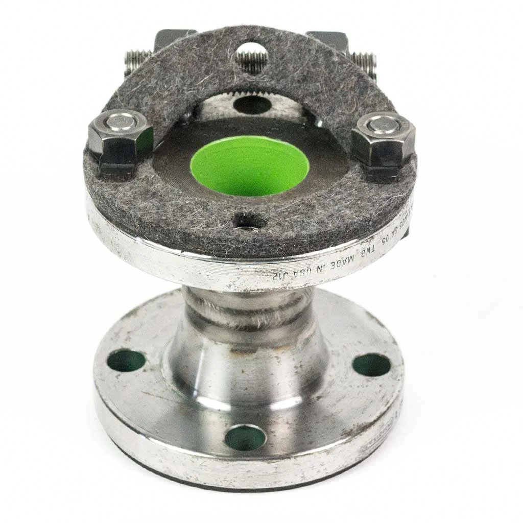 Flange_iPad_stand_b6446ab6-6afa-49a9-8b7e-bcb0713358e3.jpg